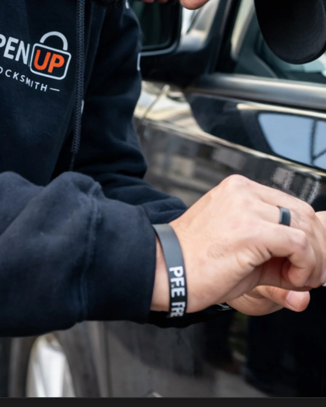 Emergency locksmith service in Seattle WA